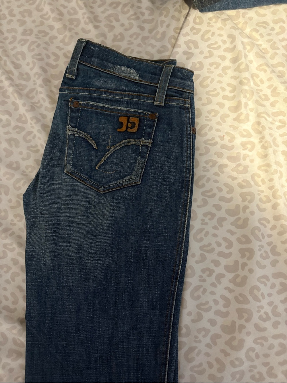 Joe's Jeans Women's Boot Cut in Dark Blue Denim with Tan Logo